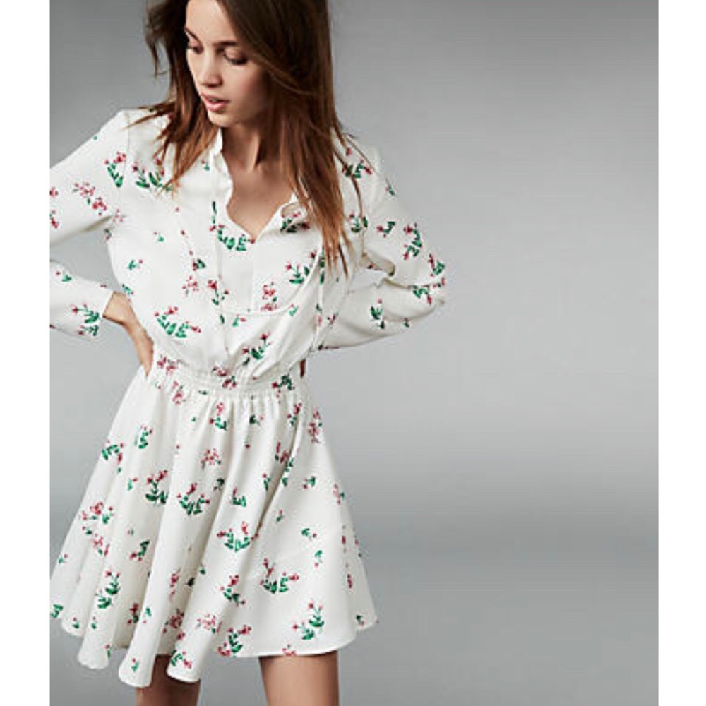 Express Dress NEW Floral Tie Neck Gathered Waist